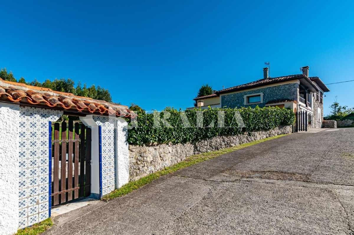 Casa Carmen 5 Situada En Una Zona Muy Tranquila A Collera Luaran gambar